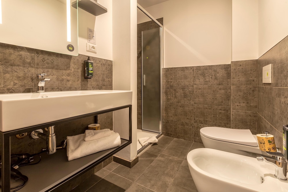 Standard Triple Room photo 3