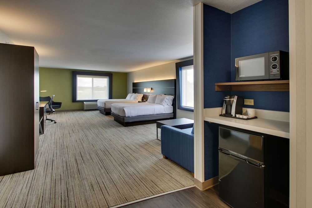 Suite, 2 Queen Beds, Accessible (Communication, Accessible Tub) - Photo 3