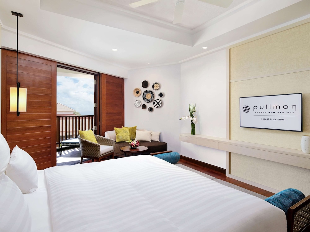 Superior Room, 1 Queen Bed, Balcony - Photo 7