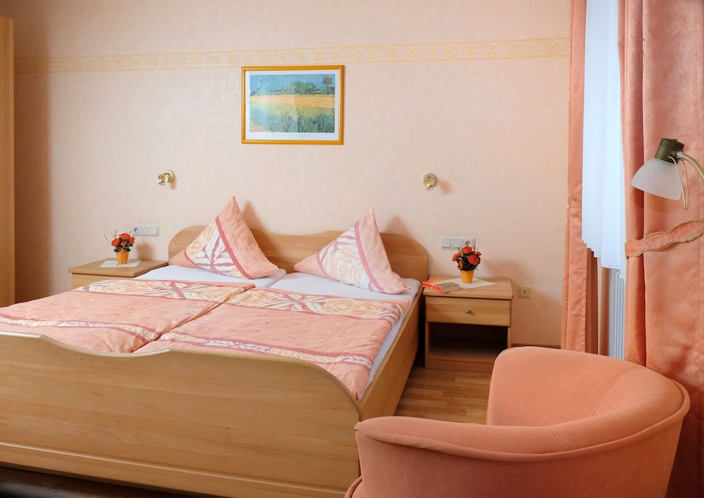 Comfort Room With Bathroom photo 2