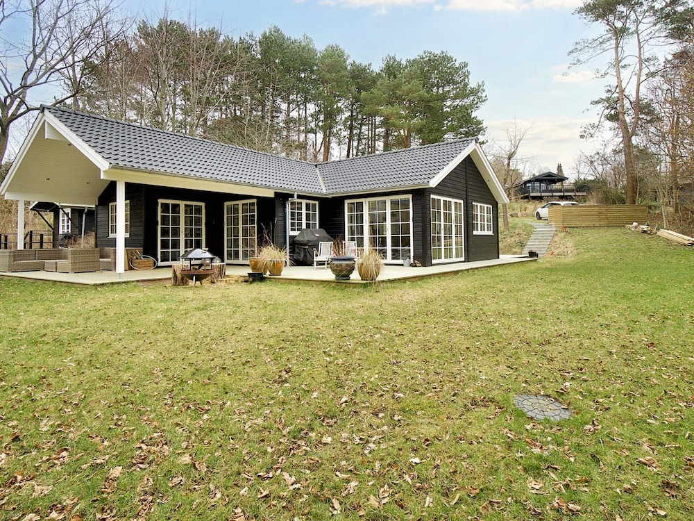 House photo 1