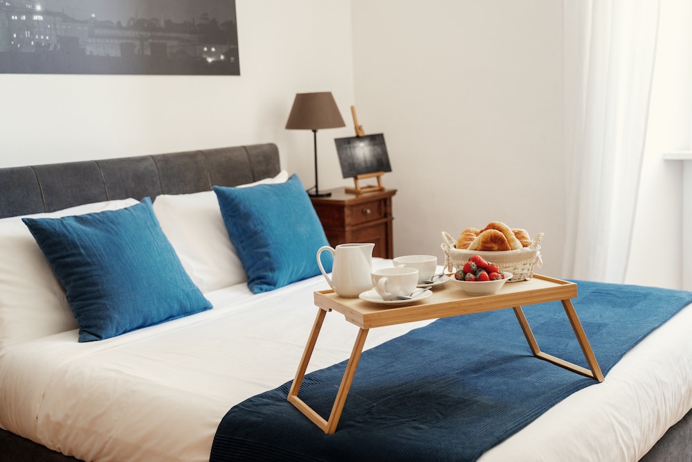 Deluxe Triple Room photo 2