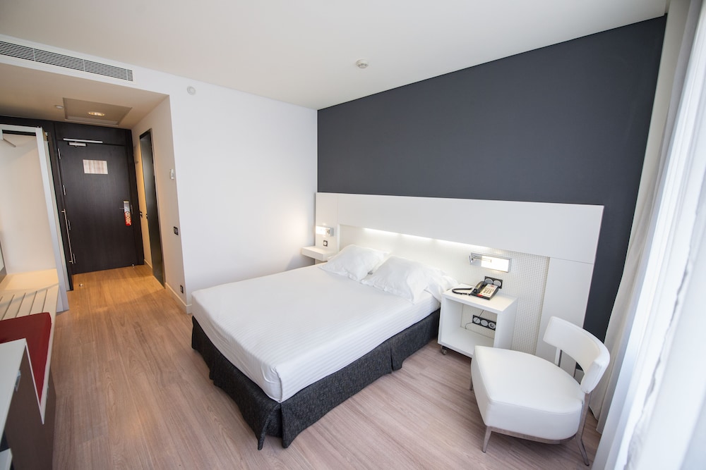 Standard Room photo 2