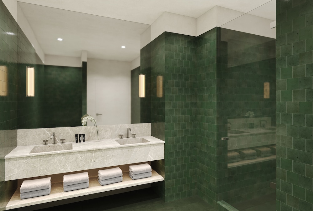 Signature Suite