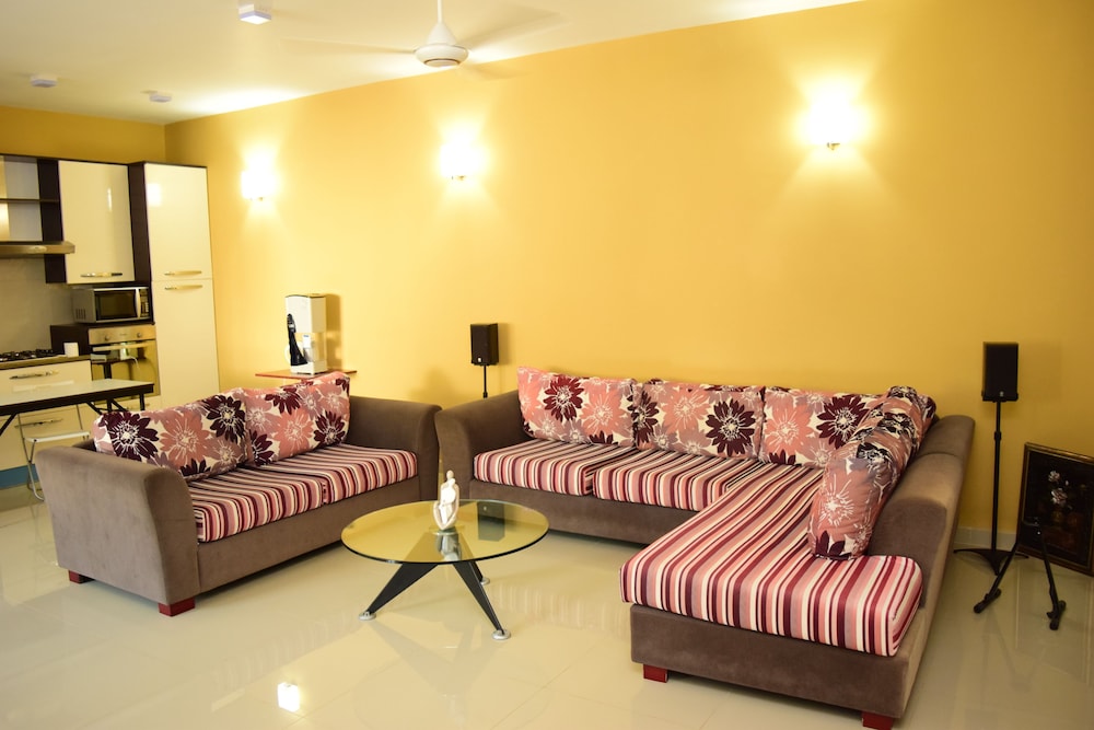 Comfort Apartment, 3 Bedrooms, Garden View photo 1