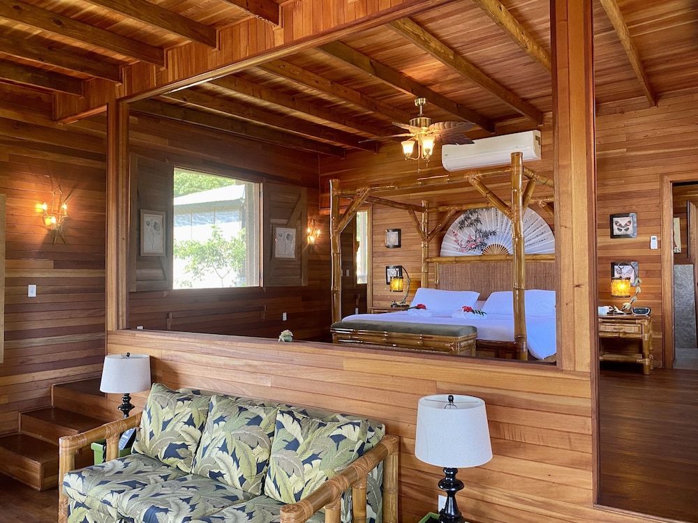 Owner Suite - River View