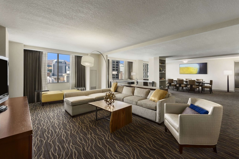 Presidential Suite, 1 Bedroom photo 2