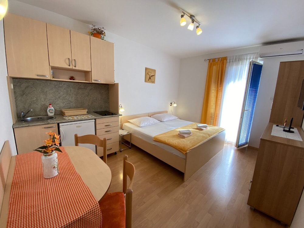 Studio (Lina - 30m from the beach - SA5(2))