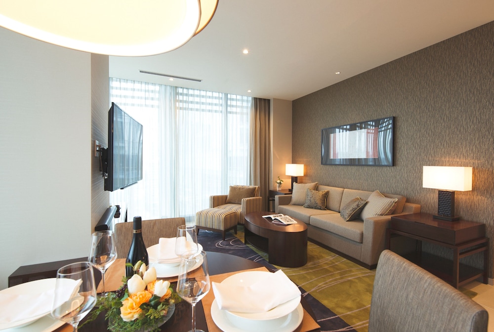 Deluxe Room, 2 Bedrooms thumbnail 6