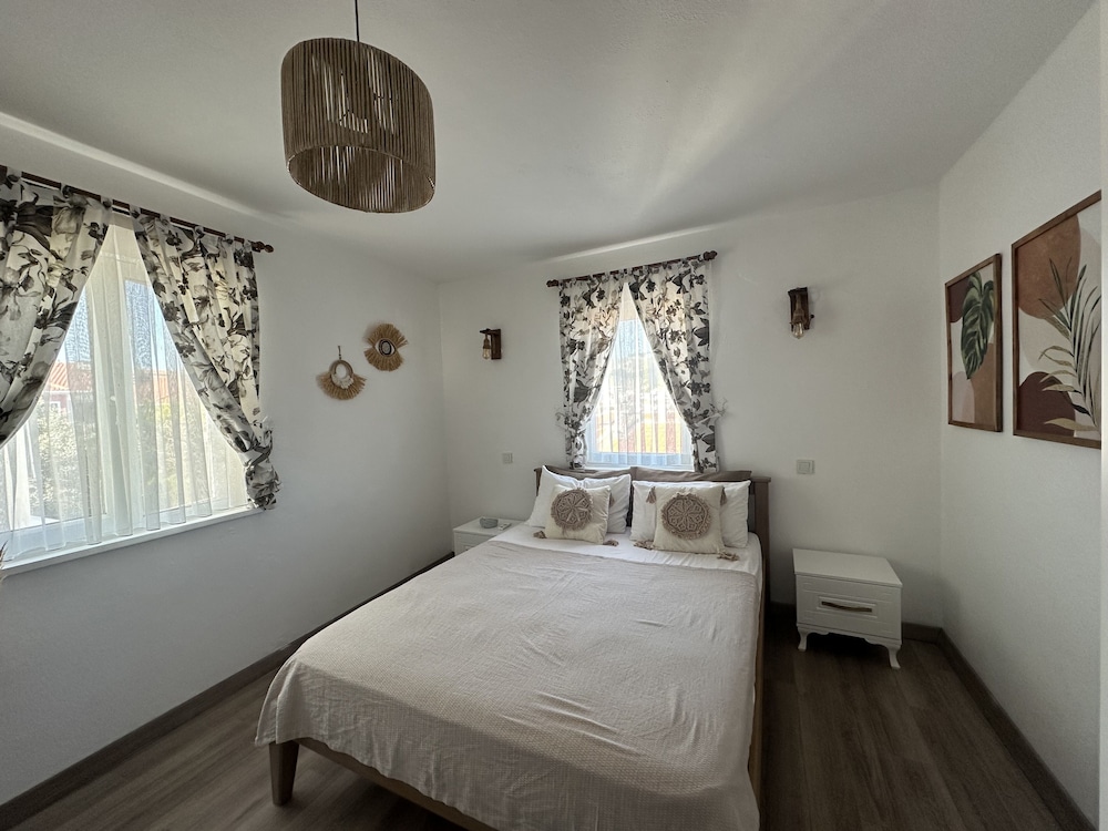 Standard Double Room - Photo 1