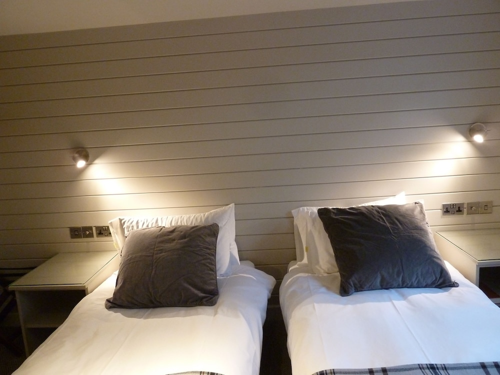 Loft Mini Twin (5th Floor / No Elevator) photo 2