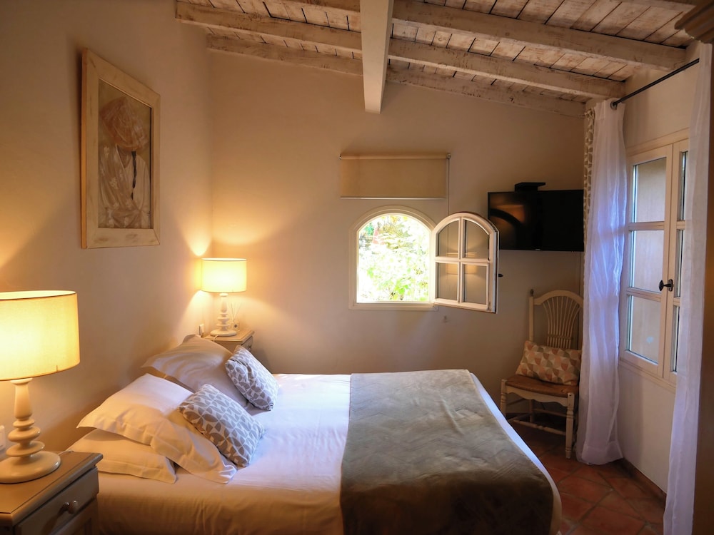 Standard Double Room photo 1