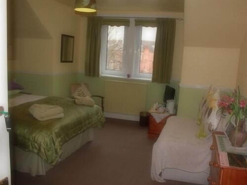 Standard Double or Twin Room, Ensuite