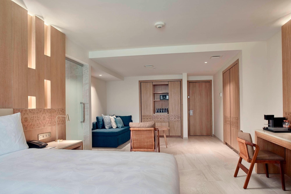 Ocean View Deluxe Double with Balcony