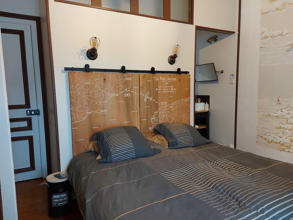 Classic Double or Twin Room, Connecting Rooms, Courtyard View photo 2