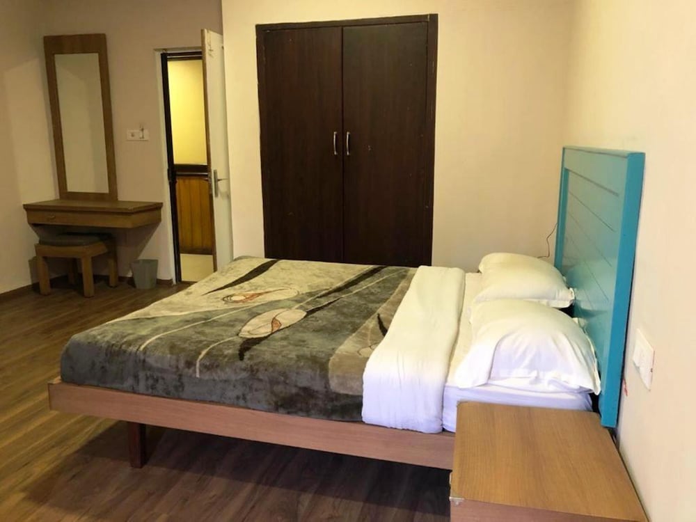 Standard Room photo 2
