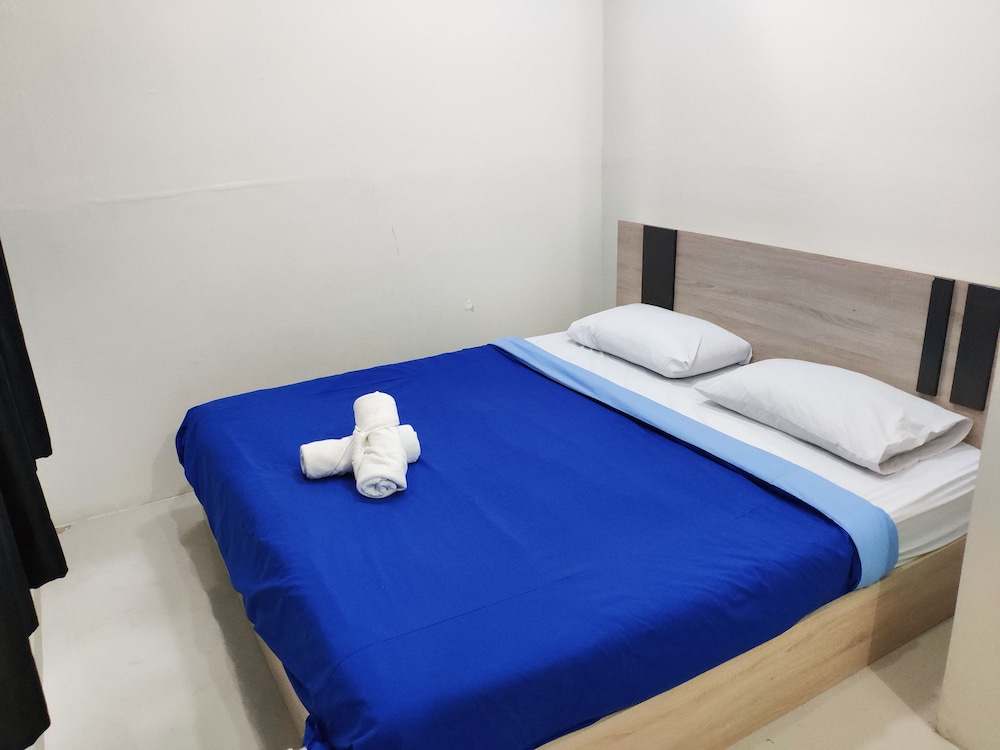 Double Room, Shared Bathroom photo 1