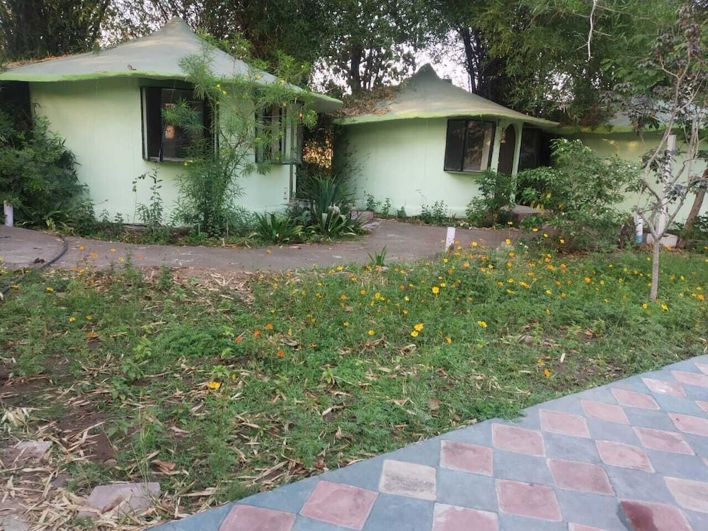 Rondavel photo 1