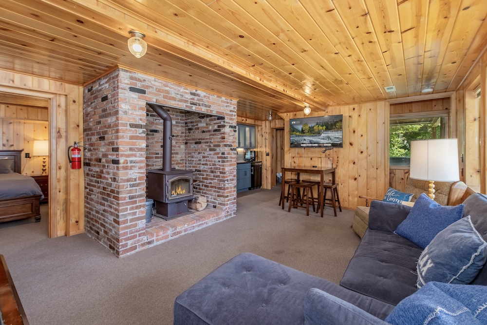 Cabin, 4 Bedrooms photo 3