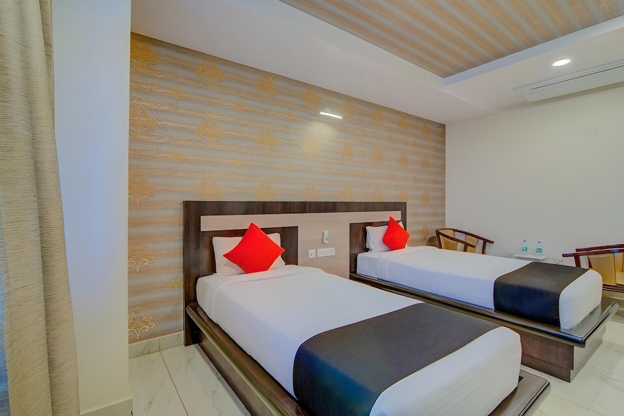 Executive Room - Photo 2