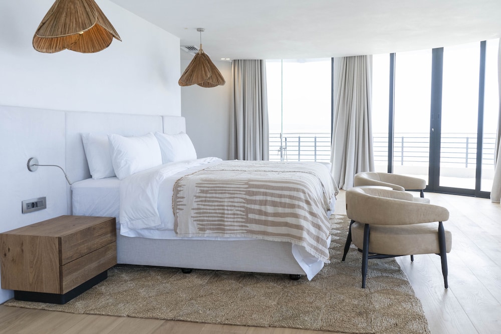 Presidential Penthouse, Private Pool, Ocean View photo 2
