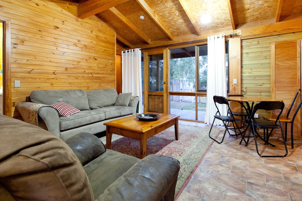 Blairgowrie - Family Beach Cottage photo 1