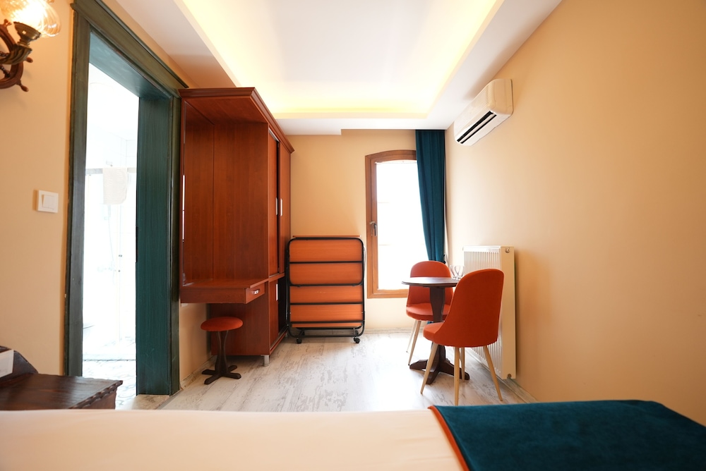 Basic Room photo 2
