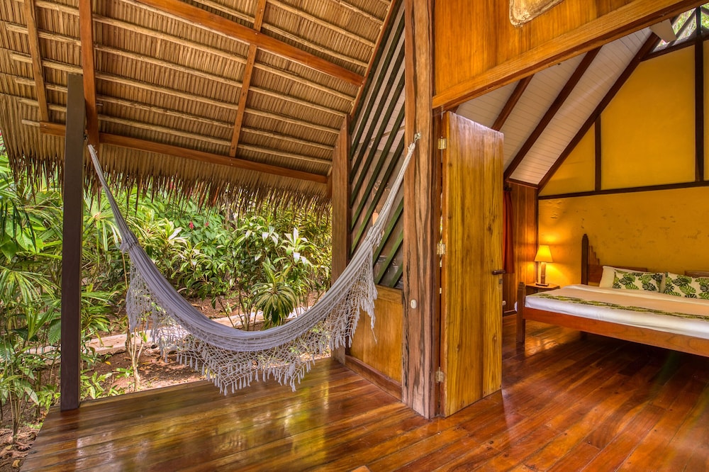 Comfort Bungalow, 1 King Bed, Garden View