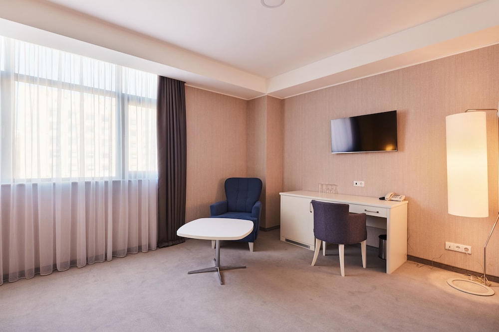 Superior Double Room, 1 King Bed photo 3