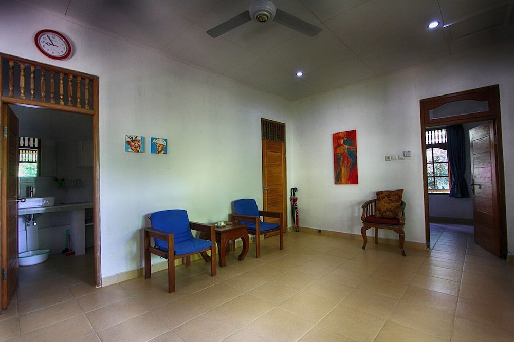 Bungalow 7 photo 3