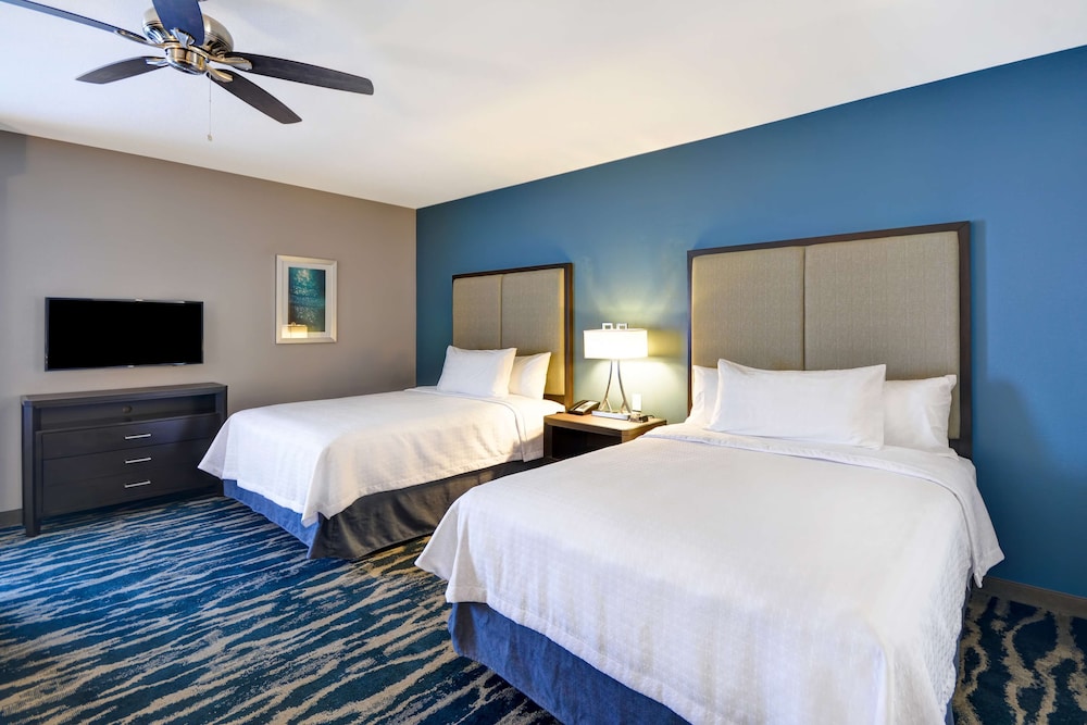 Studio, 2 Queen Beds, Accessible, Bathtub photo 2