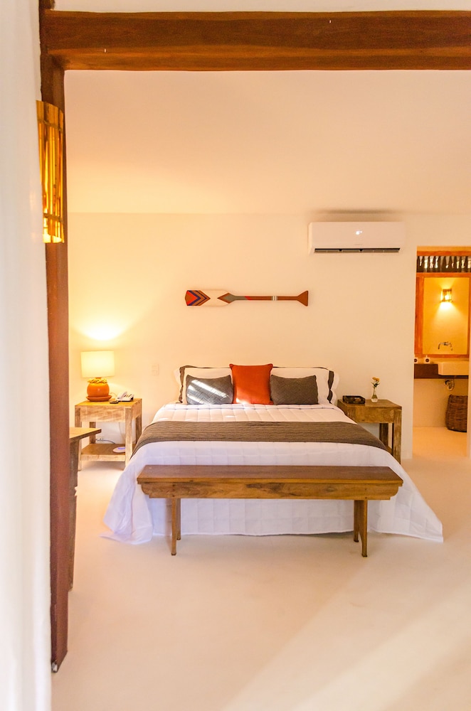 Suite with garden and private pool photo 1