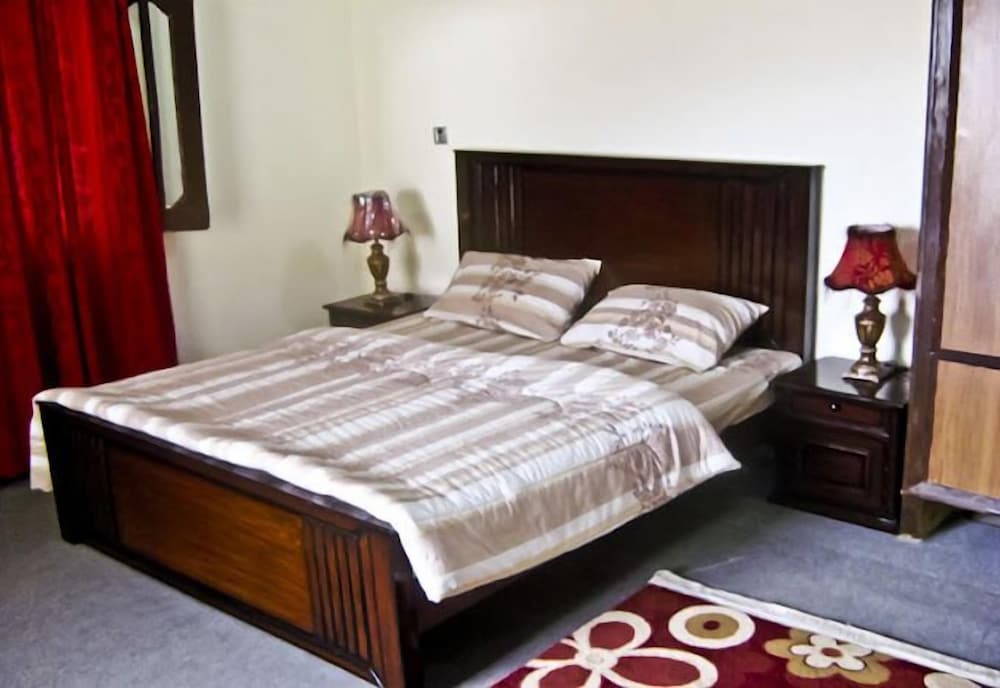 Standard Double Room photo 3