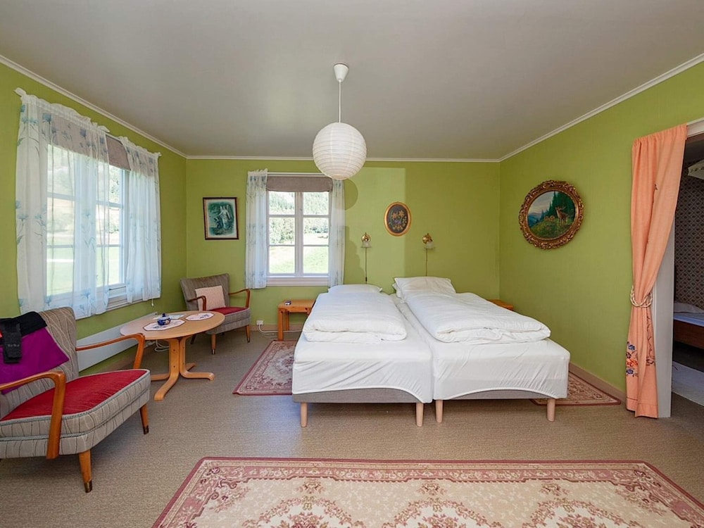 House photo 2