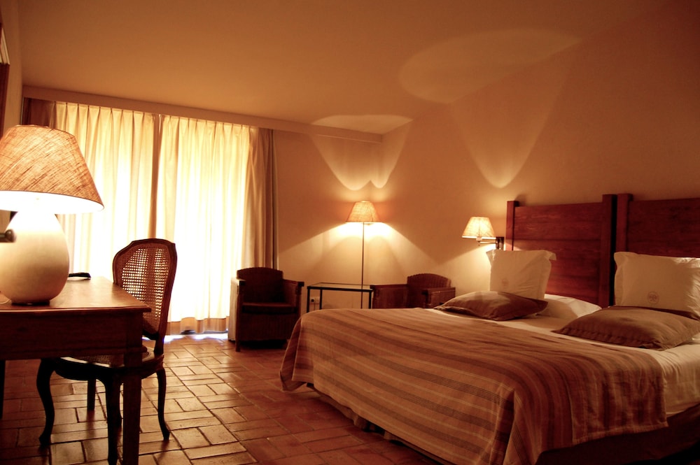 Standard Double Room - Photo 4