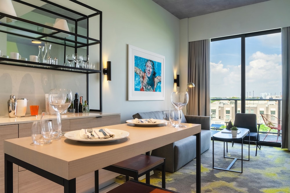 Platinum Suite - Photo 7