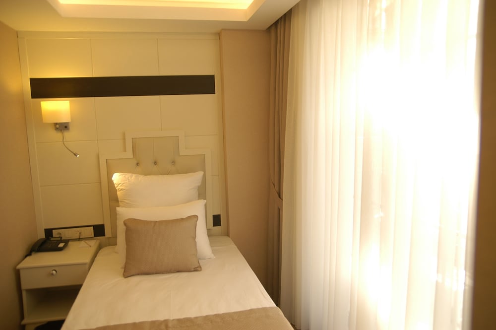 Economy Single Room, 1 Twin Bed, Non Smoking photo 1