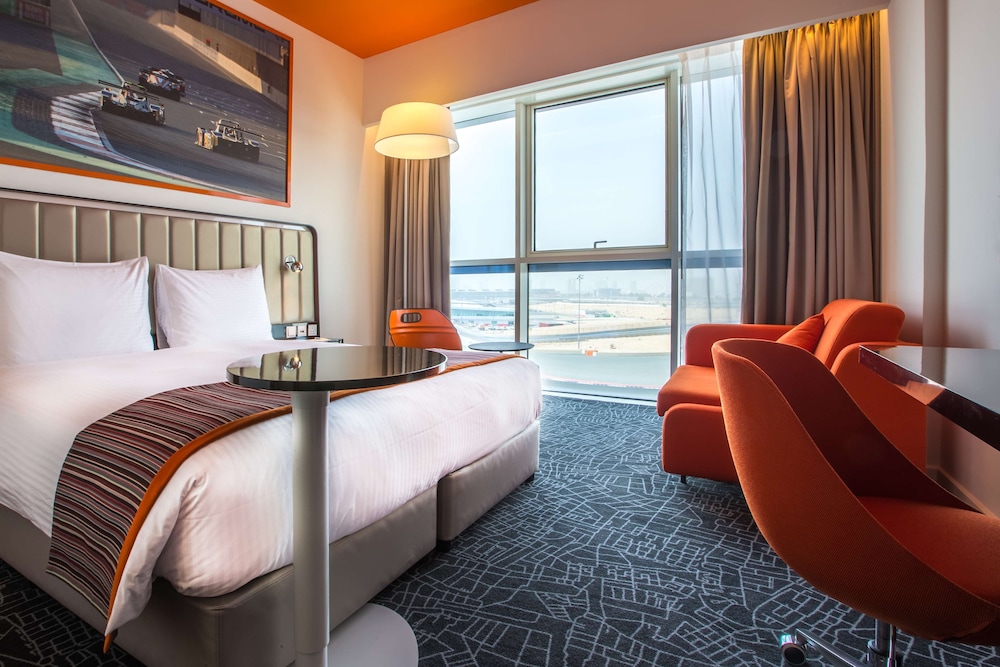 Superior Room (Autodrome Track View) photo 3