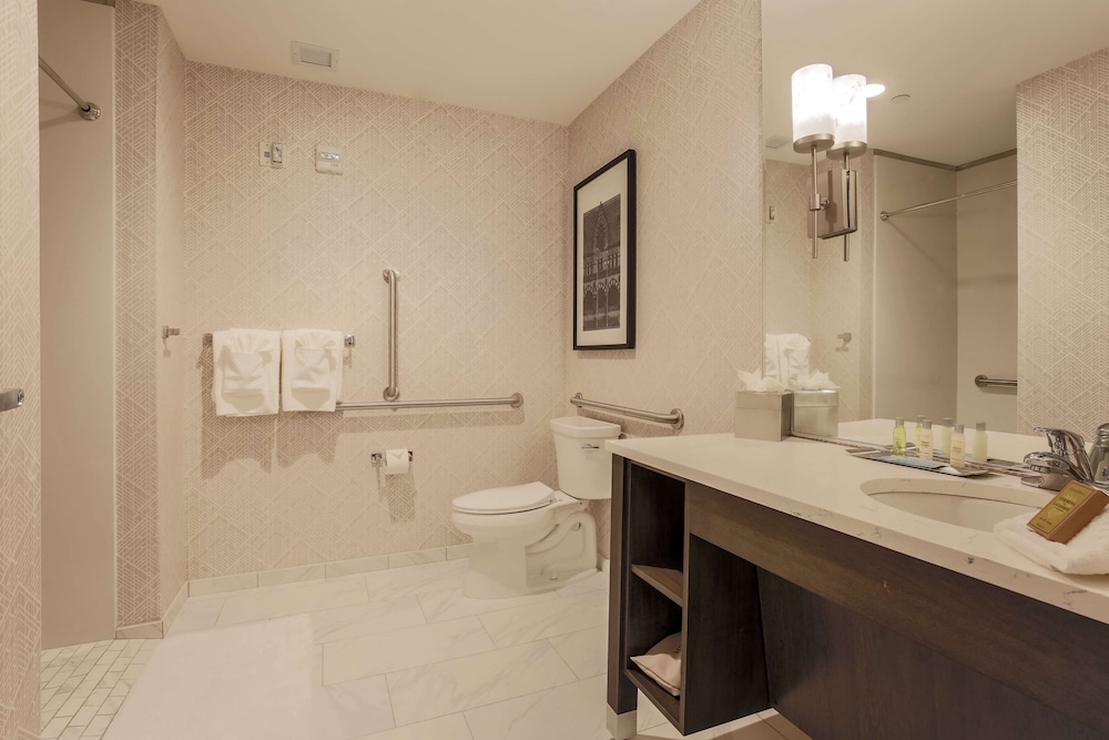 DoubleTree by Hilton Evansville, Bild 2