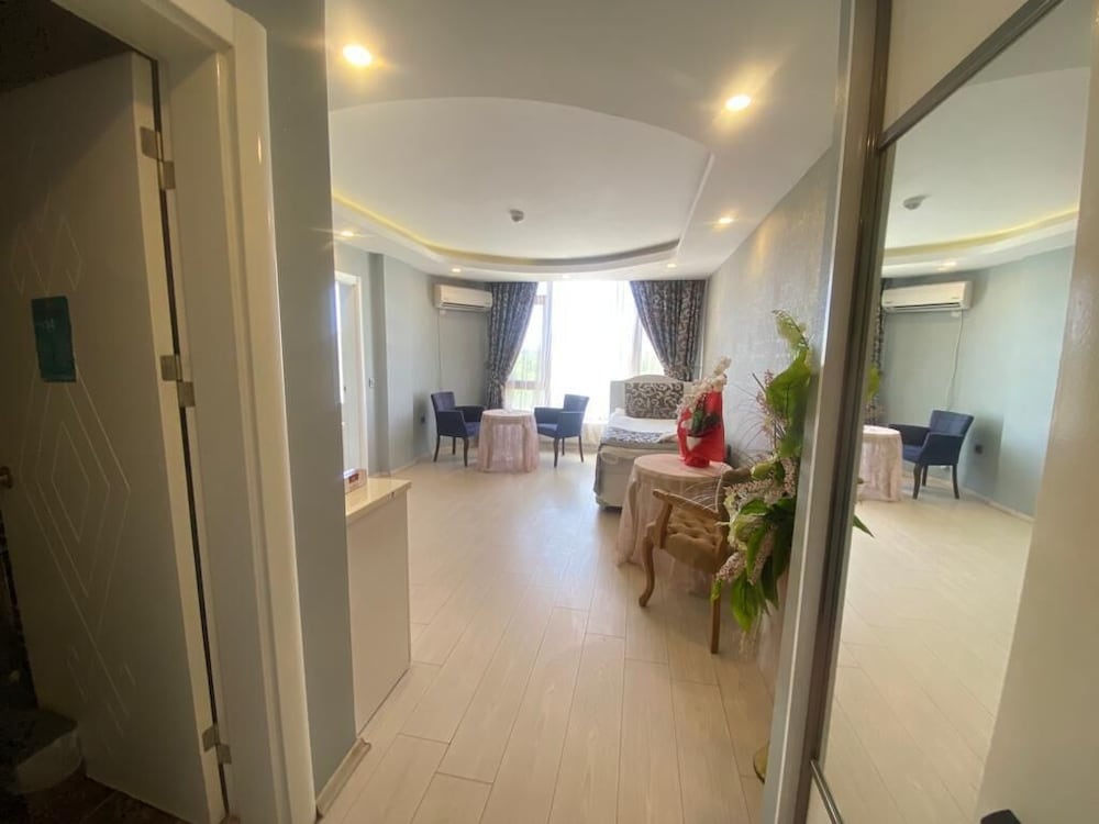 Standard Suite photo 2