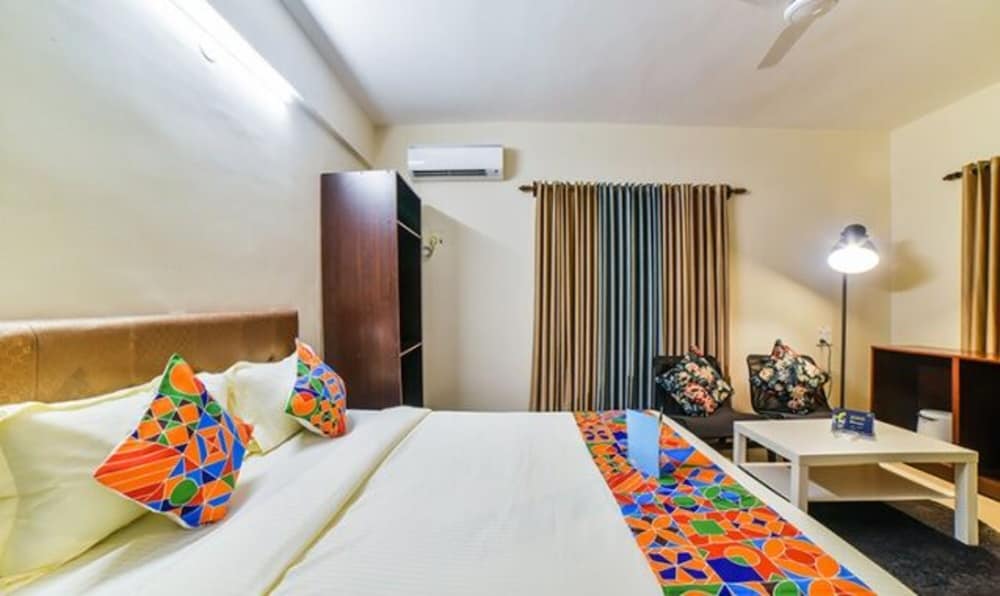 Deluxe Room - Photo 3