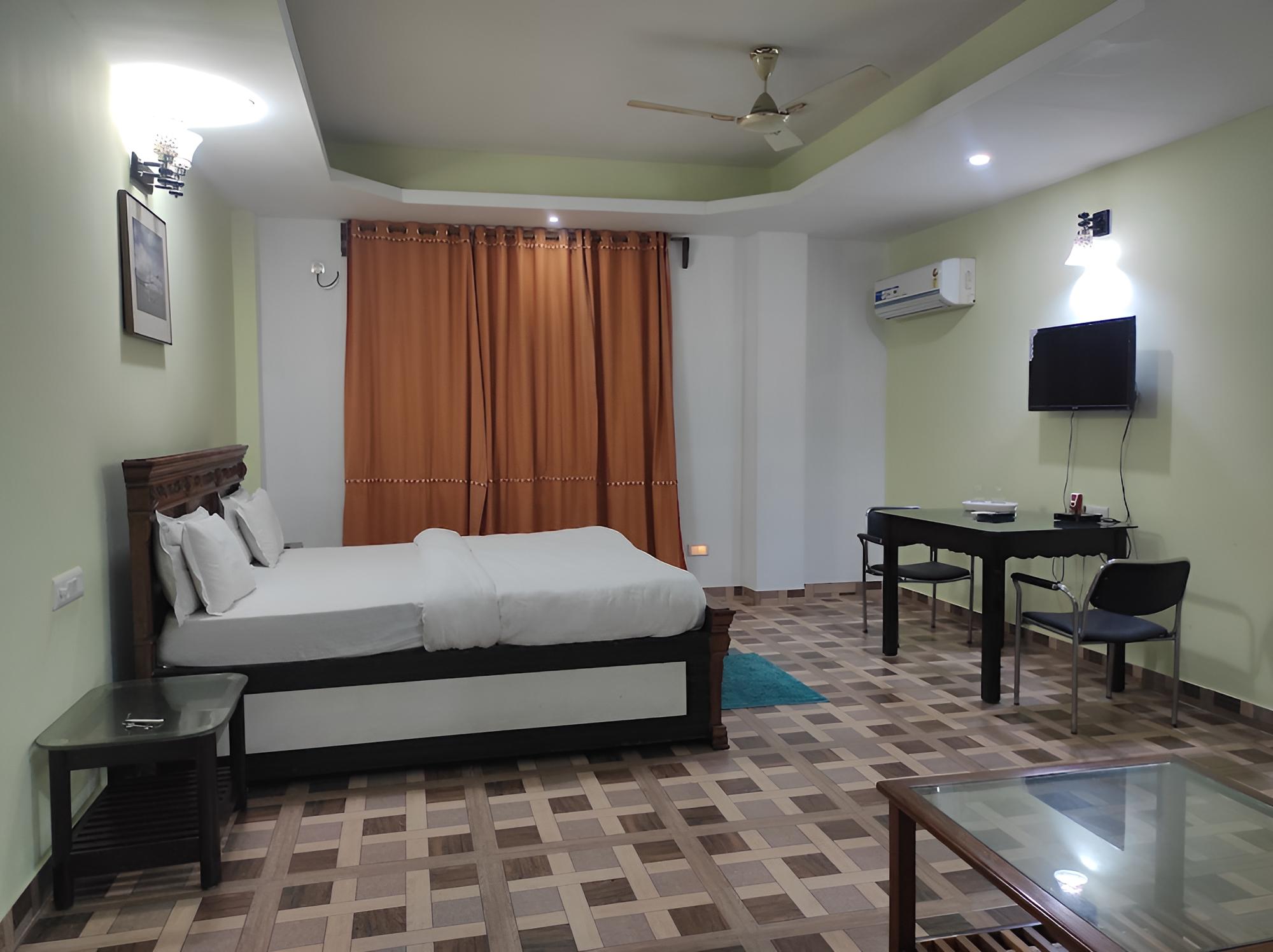 Executive Room photo 3