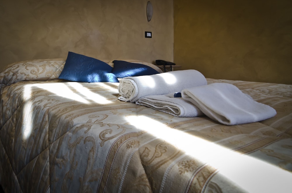 Triple Room - Photo 3