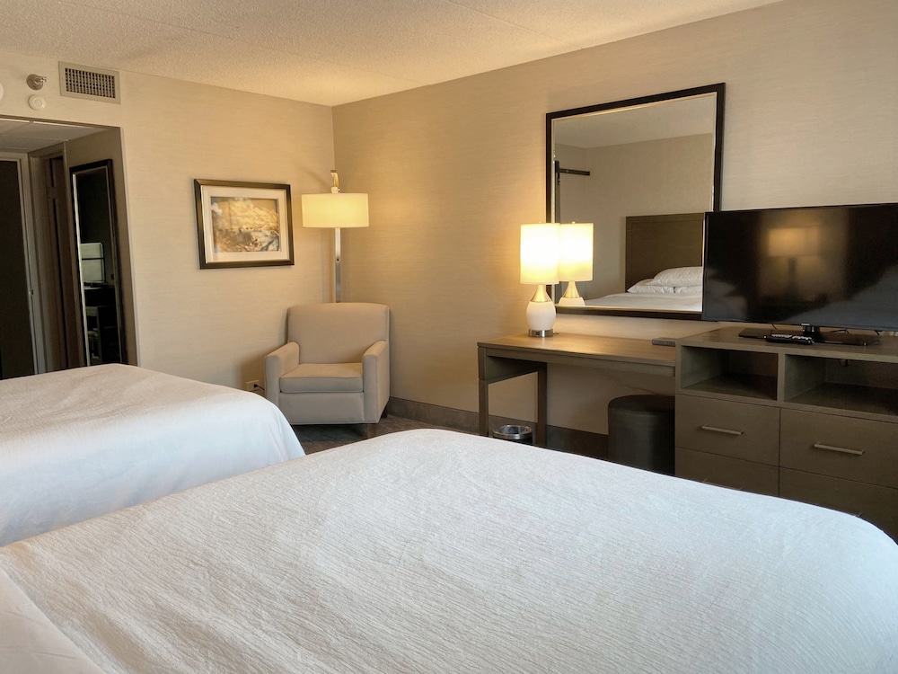 Executive Suite, 2 Double Beds - Photo 3