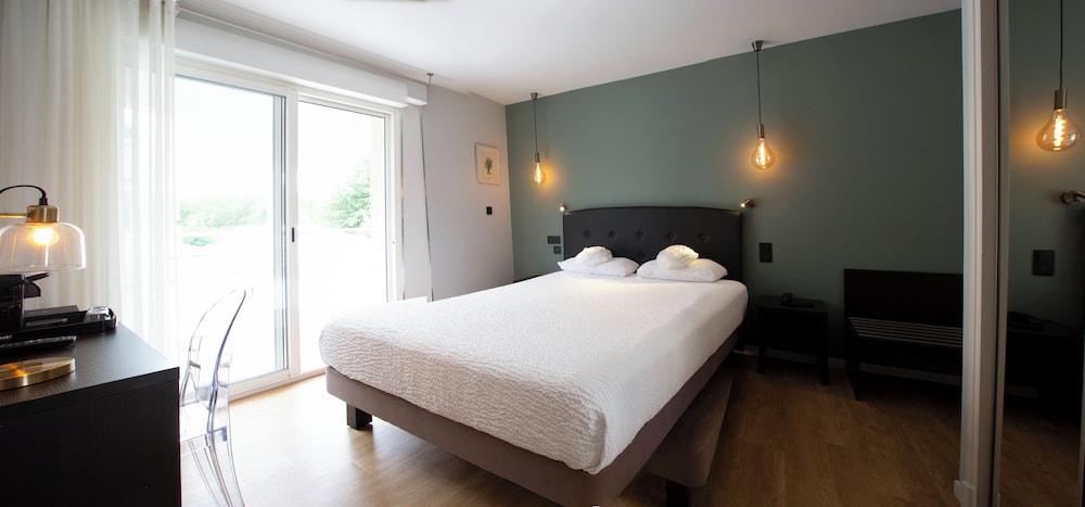 Luxury Quadruple Room, Multiple Beds, Non Smoking