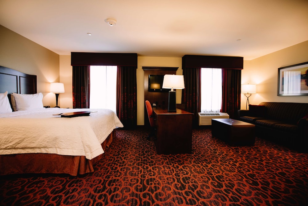 One King Bed photo 2