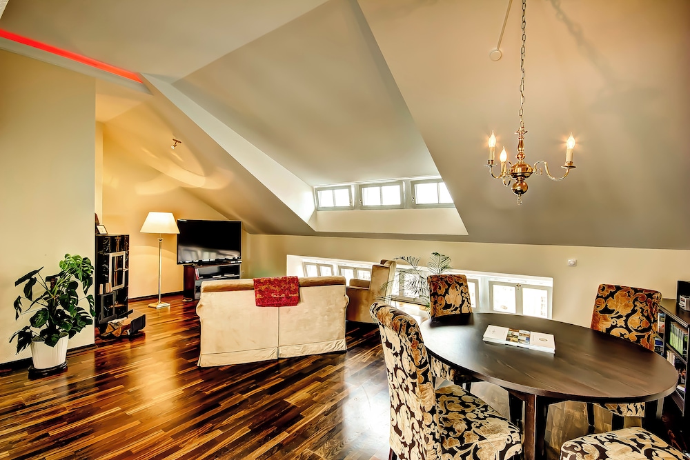 Superior Apartment photo 2