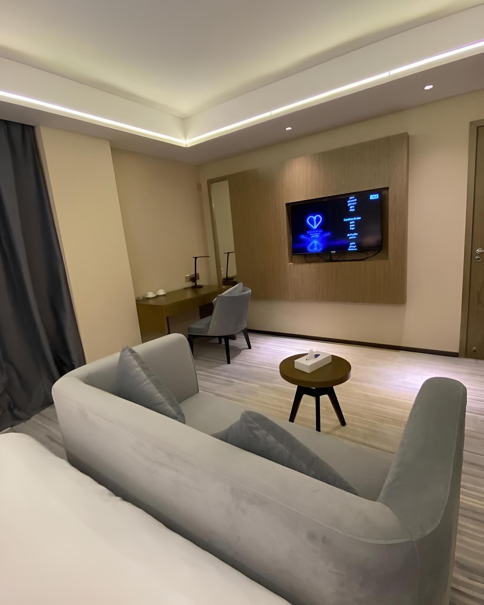 Luxury Studio Suite photo 1