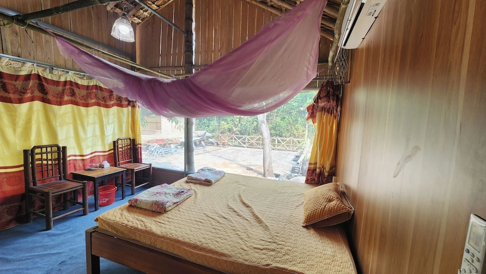 Basic Bungalow photo 3