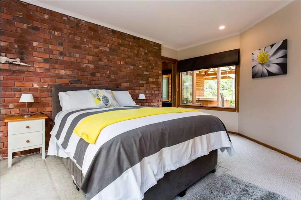 House, 3 Bedrooms photo 1